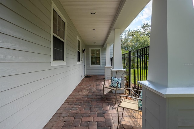 321 Barbara Cir, Belleair, FL 33756 - photo 61