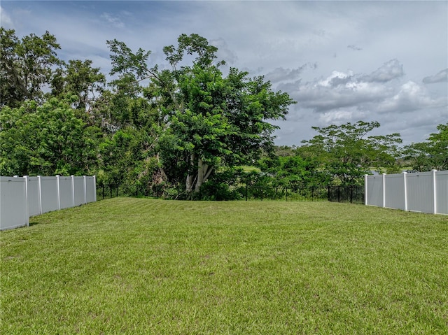 13735 Wineberry Dr, Dade City, FL 33525 - photo 69