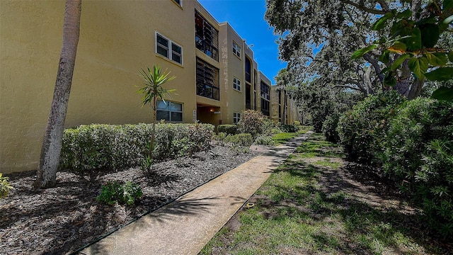 11485 Oakhurst Rd Unit 310, Largo, FL 33771 - surrounding community