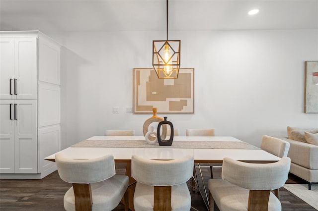 6206 64th Way N, Pinellas Park, FL 33781 - dining area featuring dark wood-style floors, a chandelier, and recessed lighting