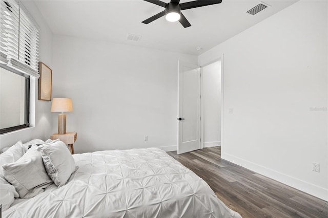 6206 64th Way N, Pinellas Park, FL 33781 - bedroom with dark wood-style flooring and ceiling fan