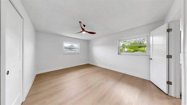 2401 Roberta Ln, Clearwater, FL 33764 - photo 60