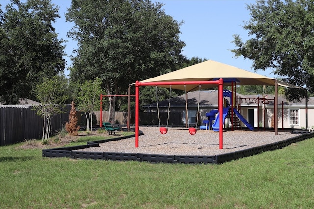 1006 Harvest Moon Dr, Seffner, FL 33584 - view of communal playground
