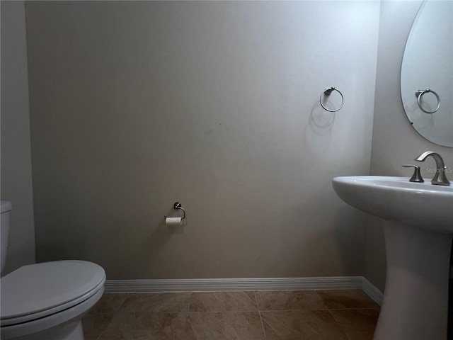 3724 Crofton Ct, Fort Myers, FL 33916 - half bathroom featuring toilet and baseboards