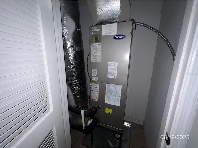 3724 Crofton Ct, Fort Myers, FL 33916 - utilities with heating unit