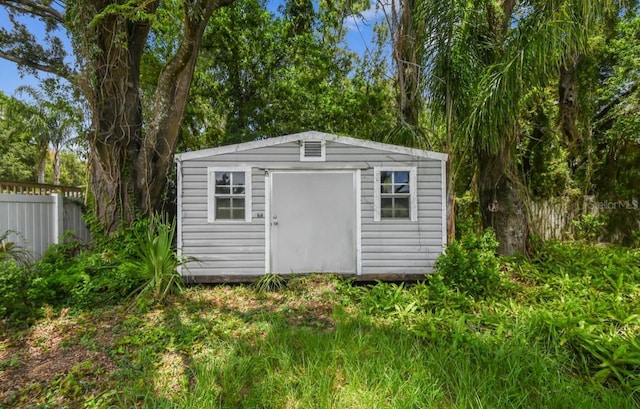 10215 N 23rd St, Tampa, FL 33612 - view of shed