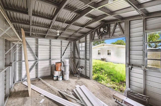 10215 N 23rd St, Tampa, FL 33612 - view of garage