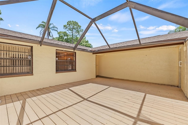 8405 Woodbridge Blvd, Tampa, FL 33615 - photo 9