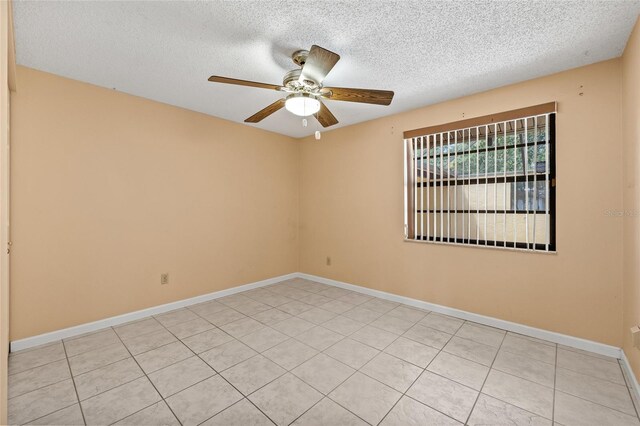 8405 Woodbridge Blvd, Tampa, FL 33615 - photo 28