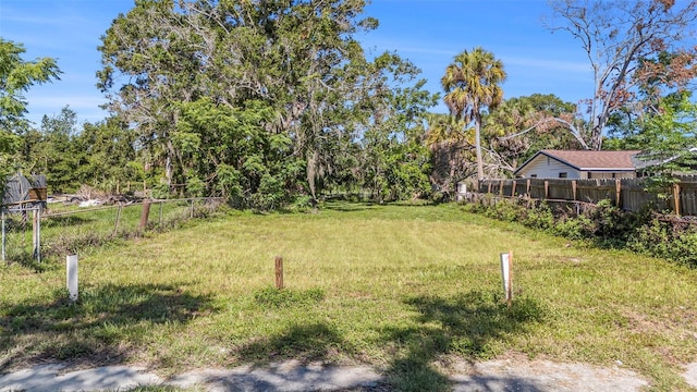 611 Elm St, Safety Harbor, FL 34695