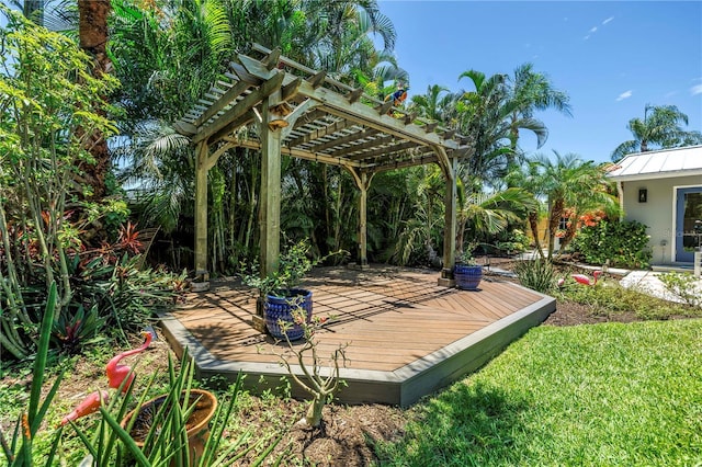4096 38th St S, Saint Petersburg, FL 33711 - wooden terrace with a pergola