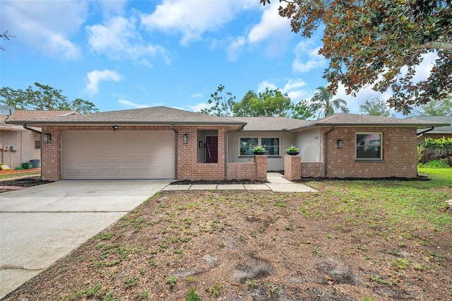 1363 Cottage Grove Rd, Tarpon Springs, FL 34689 - photo 1