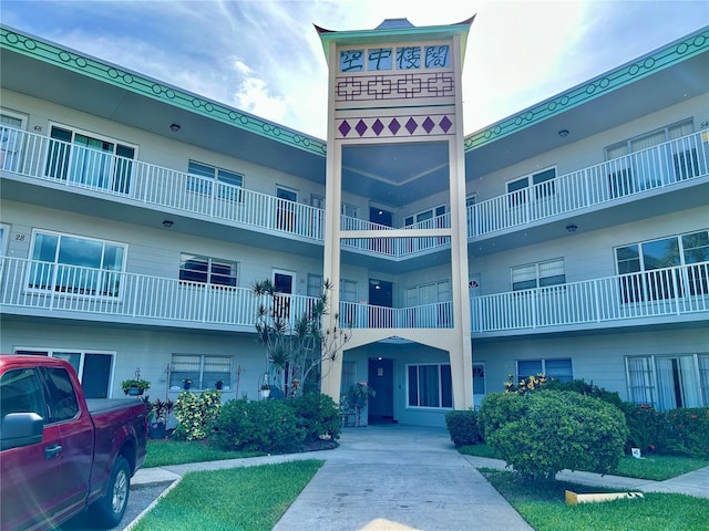 2070 World Parkway Blvd Unit 36, Clearwater, FL 33763 - view of apartment building / complex