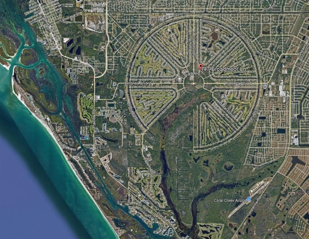 147 Broadmoor Ln, Rotonda West, FL 33947