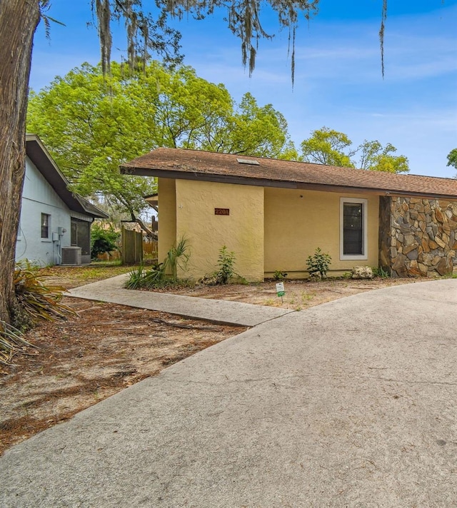 220 SE Valare Ln, Crystal River, FL 34429 - photo 2