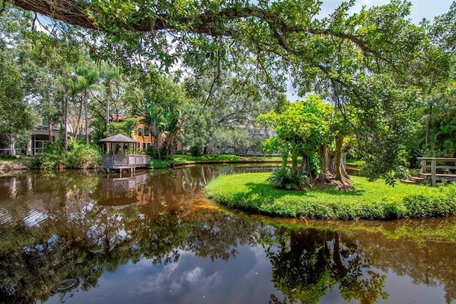 2923 W Gandy Blvd Unit 2923, Tampa, FL 33611 - photo 5