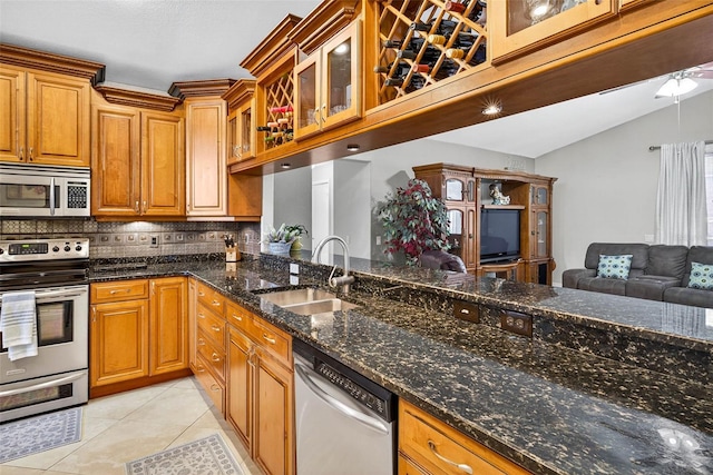 9220 Hidden Water Cir, Riverview, FL 33578 - photo 11