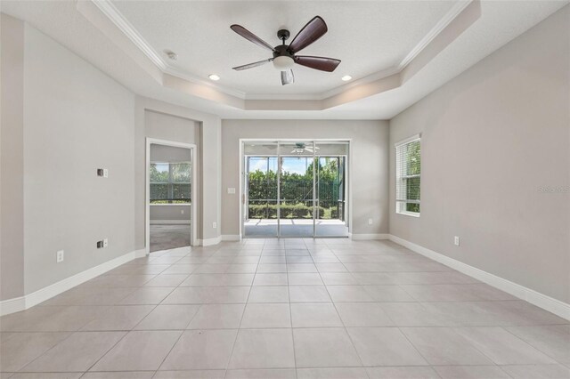 13524 Circa Crossing Dr, Lithia, FL 33547 - photo 5