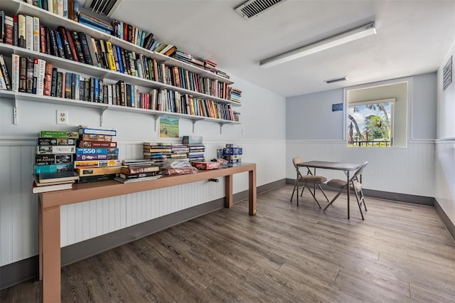2901 W 26th St Unit 301, Bradenton, FL 34205 - office space with wood finished floors and a wainscoted wall