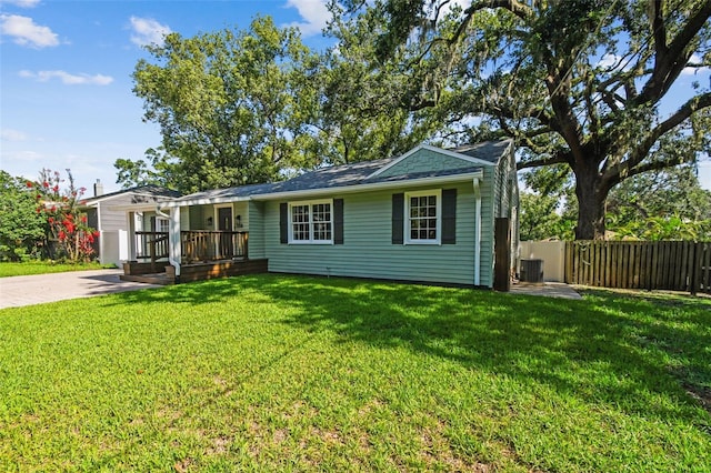 1208 E Crenshaw St, Tampa, FL 33604 - view of front facade