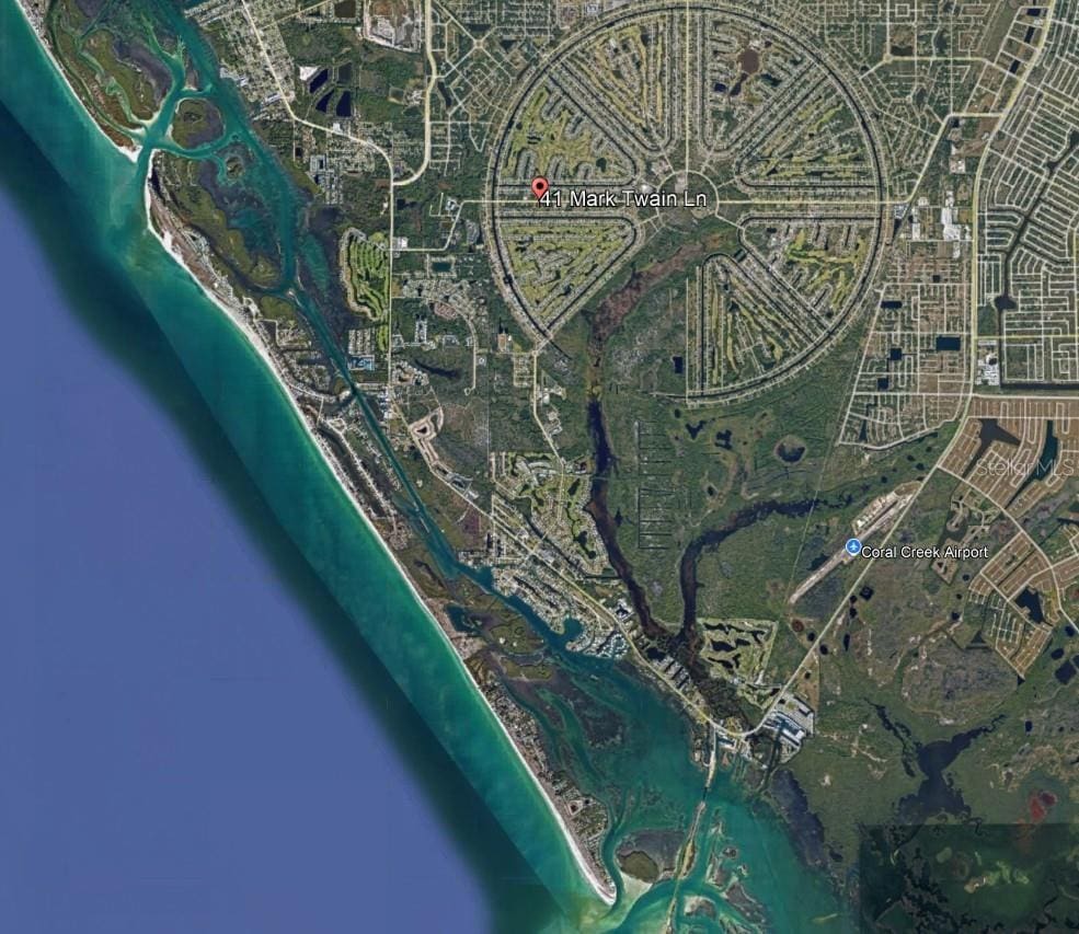 41 Mark Twain Ln, Rotonda West, FL 33947