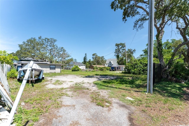 120371/2 Murray Ave, Seminole, FL 33778 - view of yard
