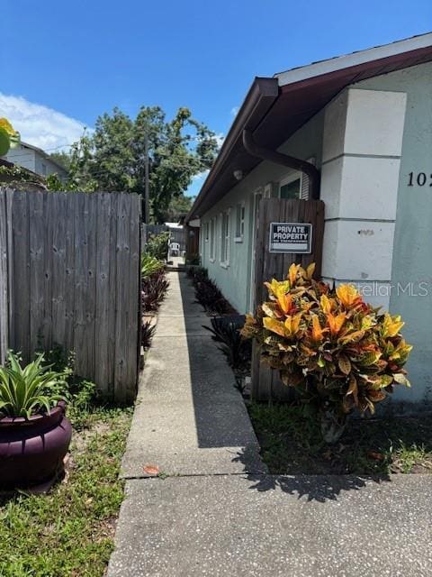 1021 16th Ave SW, Largo, FL 33770 - view of home's exterior