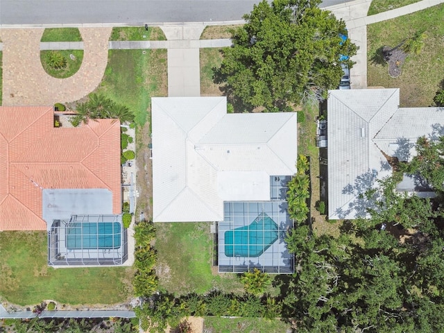 2418 Cardwell Way, Sarasota, FL 34231 - bird's eye view of a pool