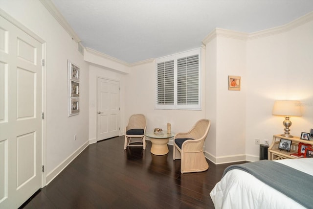 2 Seaside Ln Unit 203, Belleair, FL 33756 - bedroom featuring wood finished floors and crown molding