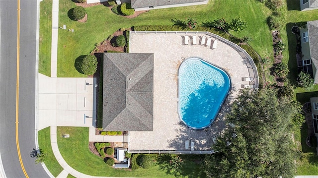5131 Gato Del Sol Cir, Wesley Chapel, FL 33544 - bird's eye view of a pool