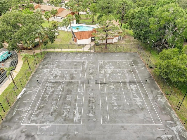 2078 Sunset Point Rd Unit 83, Clearwater, FL 33765 - bird's eye view of a pool area