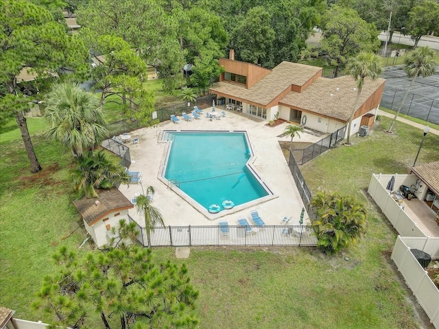 2078 Sunset Point Rd Unit 83, Clearwater, FL 33765 - aerial view of property and surrounding area featuring a pool