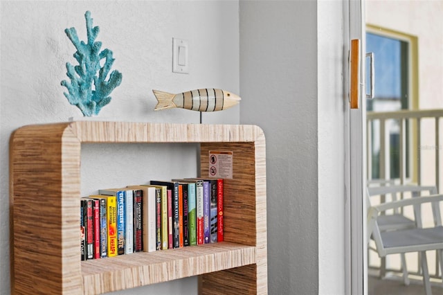 12000 Gulf Blvd Unit 506N, Treasure Island, FL 33706 - detailed view of a textured wall