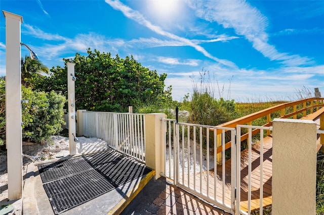 12000 Gulf Blvd Unit 506N, Treasure Island, FL 33706 - view of wooden terrace