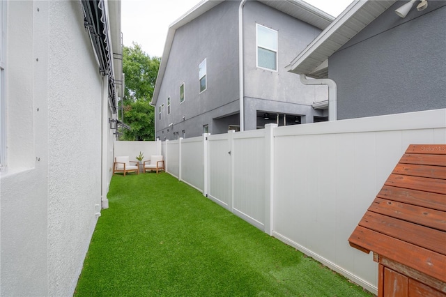 403 S Fremont Ave Unit 3, Tampa, FL 33606 - view of yard