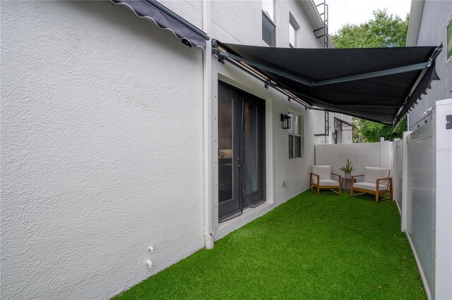 403 S Fremont Ave Unit 3, Tampa, FL 33606 - view of yard
