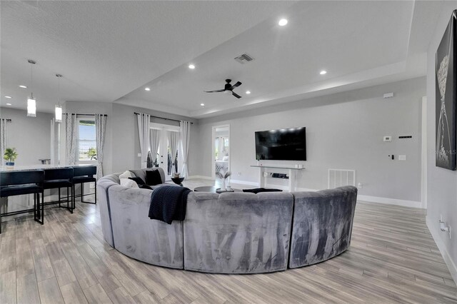 729 89th Ave N, Saint Petersburg, FL 33702 - photo 18