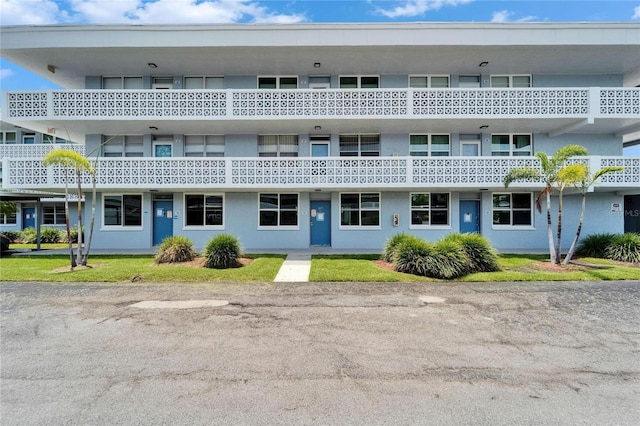 4895 Bay St NE Unit 207, Saint Petersburg, FL 33703 - photo 2