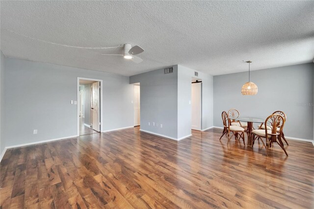 4895 Bay St NE Unit 207, Saint Petersburg, FL 33703 - photo 11