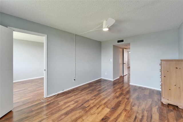 4895 Bay St NE Unit 207, Saint Petersburg, FL 33703 - photo 32