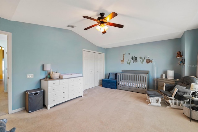 6677 84th Ave N, Pinellas Park, FL 33781 - bedroom featuring lofted ceiling, carpet, a closet, and a ceiling fan