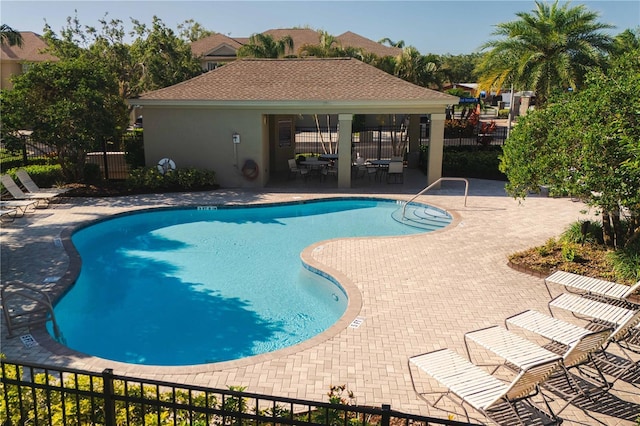 6677 84th Ave N, Pinellas Park, FL 33781 - community pool with a patio area
