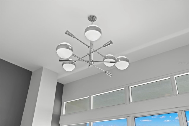 5153 Isla Key Blvd S Unit 415, Saint Petersburg, FL 33715 - detailed view of a chandelier