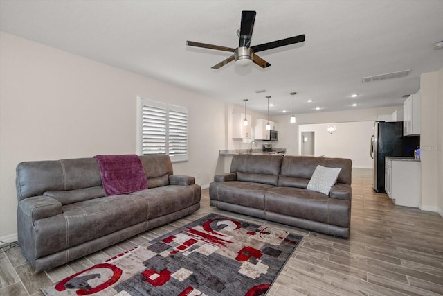 520 34th Ave N, Saint Petersburg, FL 33704 - photo 5