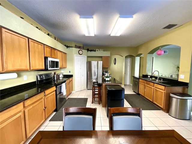 11122 Kempton Vista Dr, Riverview, FL 33579 - photo 16