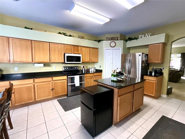 11122 Kempton Vista Dr, Riverview, FL 33579 - photo 17
