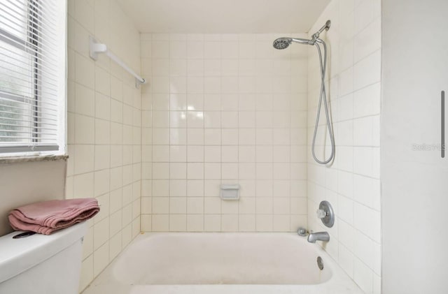7920 N Marks St, Tampa, FL 33604 - full bath featuring toilet and shower / bath combination