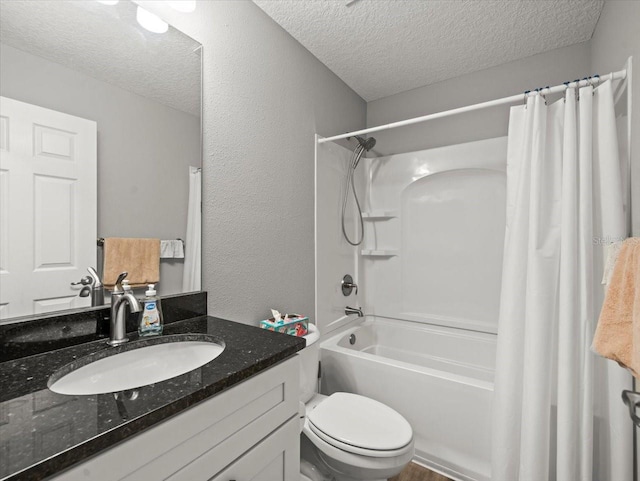 8737 N Spikes Way, Dunnellon, FL 34434 - full bathroom with a textured ceiling, shower / bath combo, vanity, and a textured wall