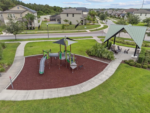 11308 Chilly Water Ct, Riverview, FL 33569 - view of property's community featuring a residential view and a yard