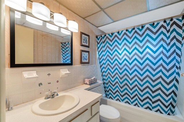 8396 111th St Unit 301, Seminole, FL 33772 - full bath with vanity and shower / tub combo